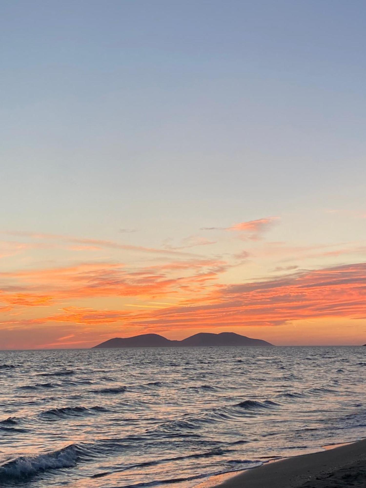 Vila Roan Vlore Bagian luar foto