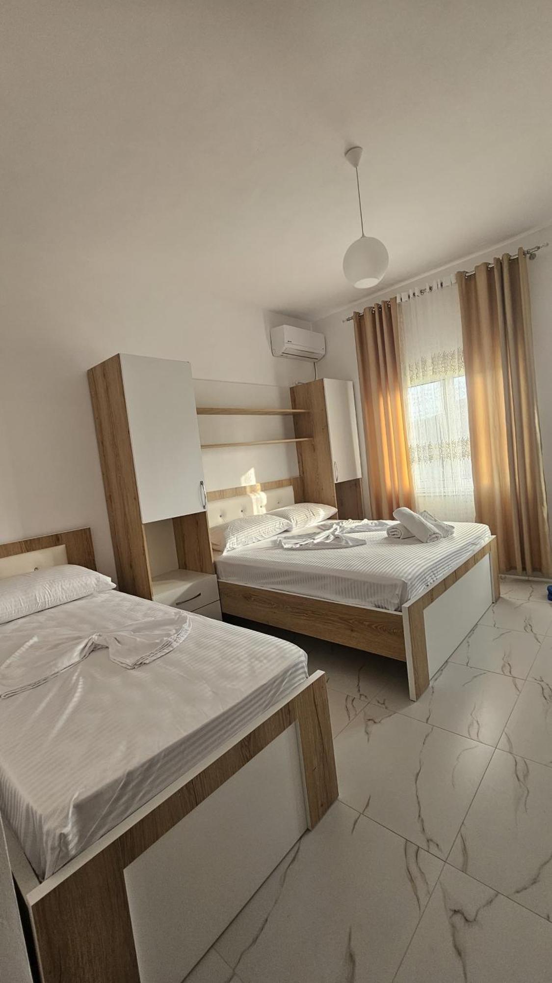 Vila Roan Vlore Bagian luar foto