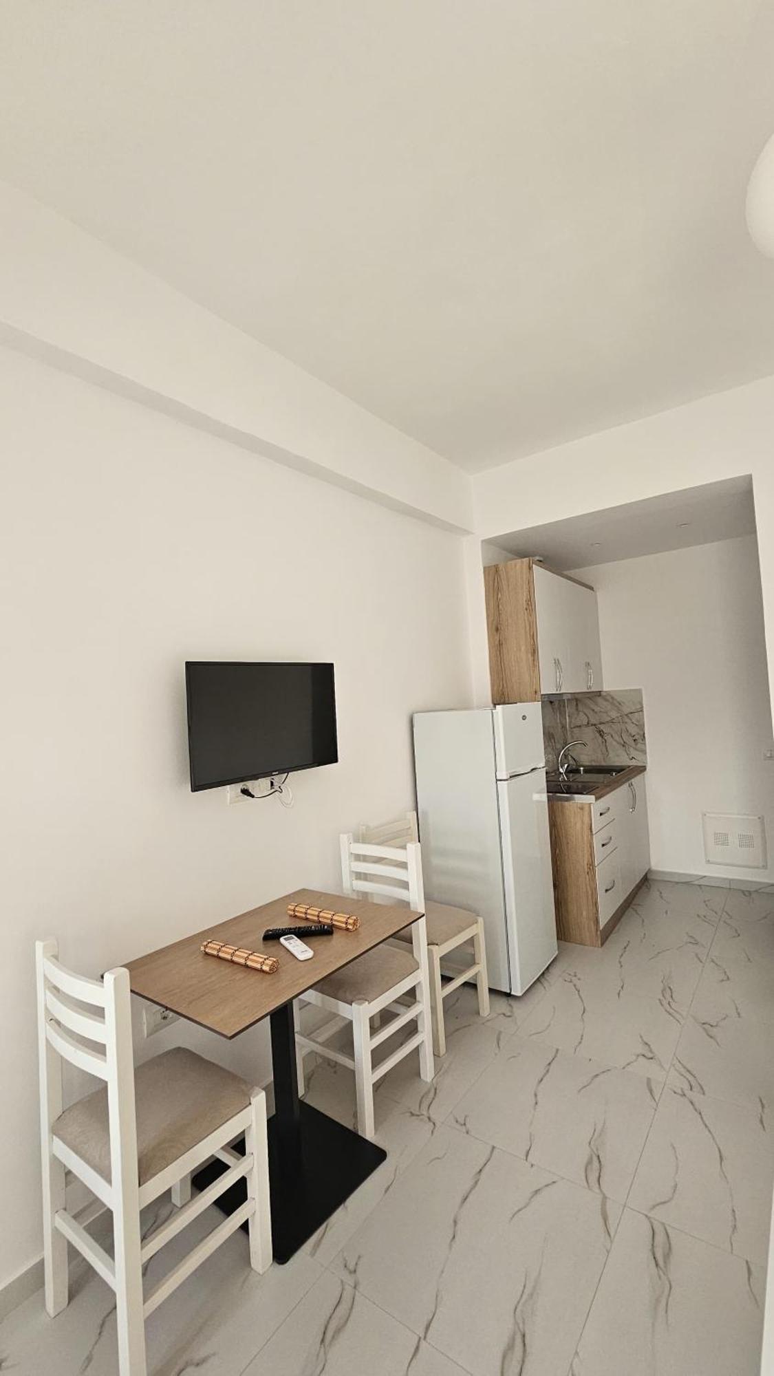 Vila Roan Vlore Bagian luar foto