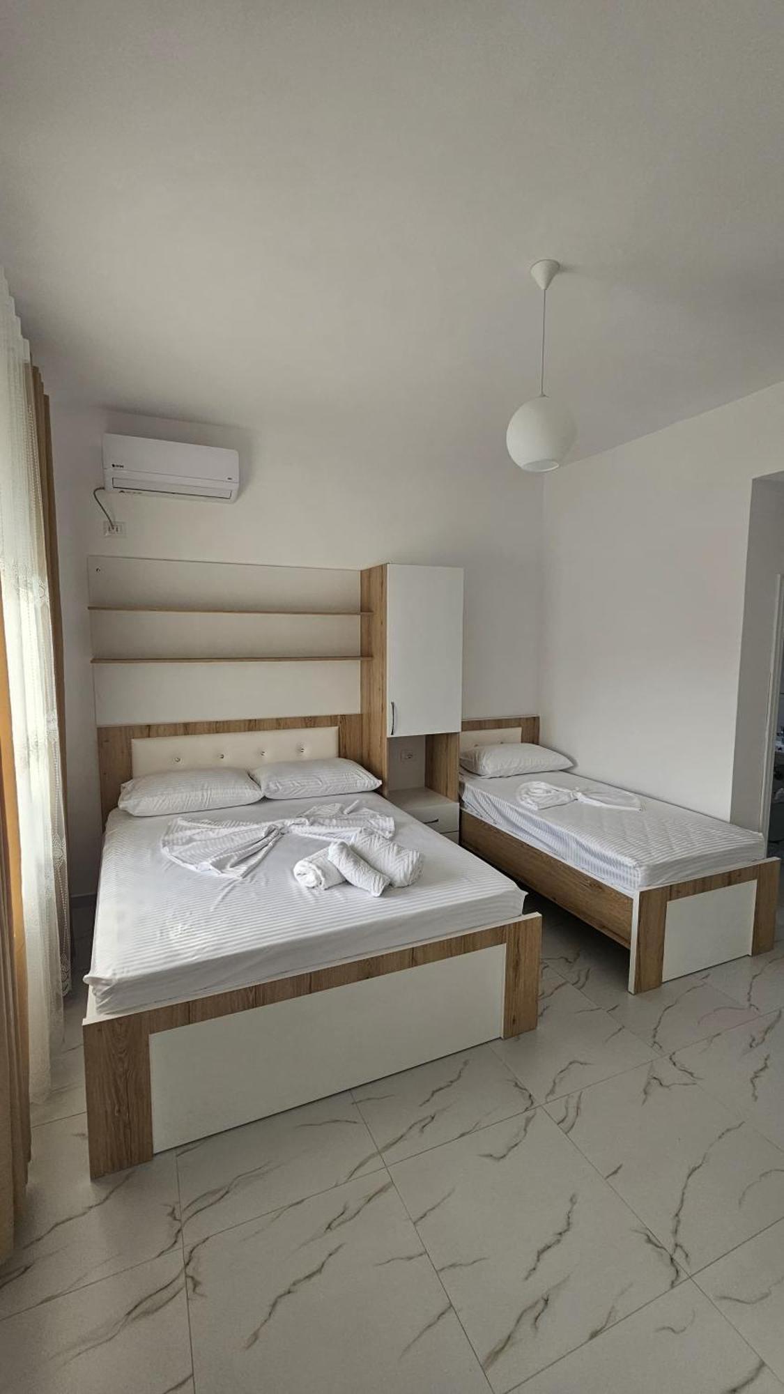 Vila Roan Vlore Bagian luar foto