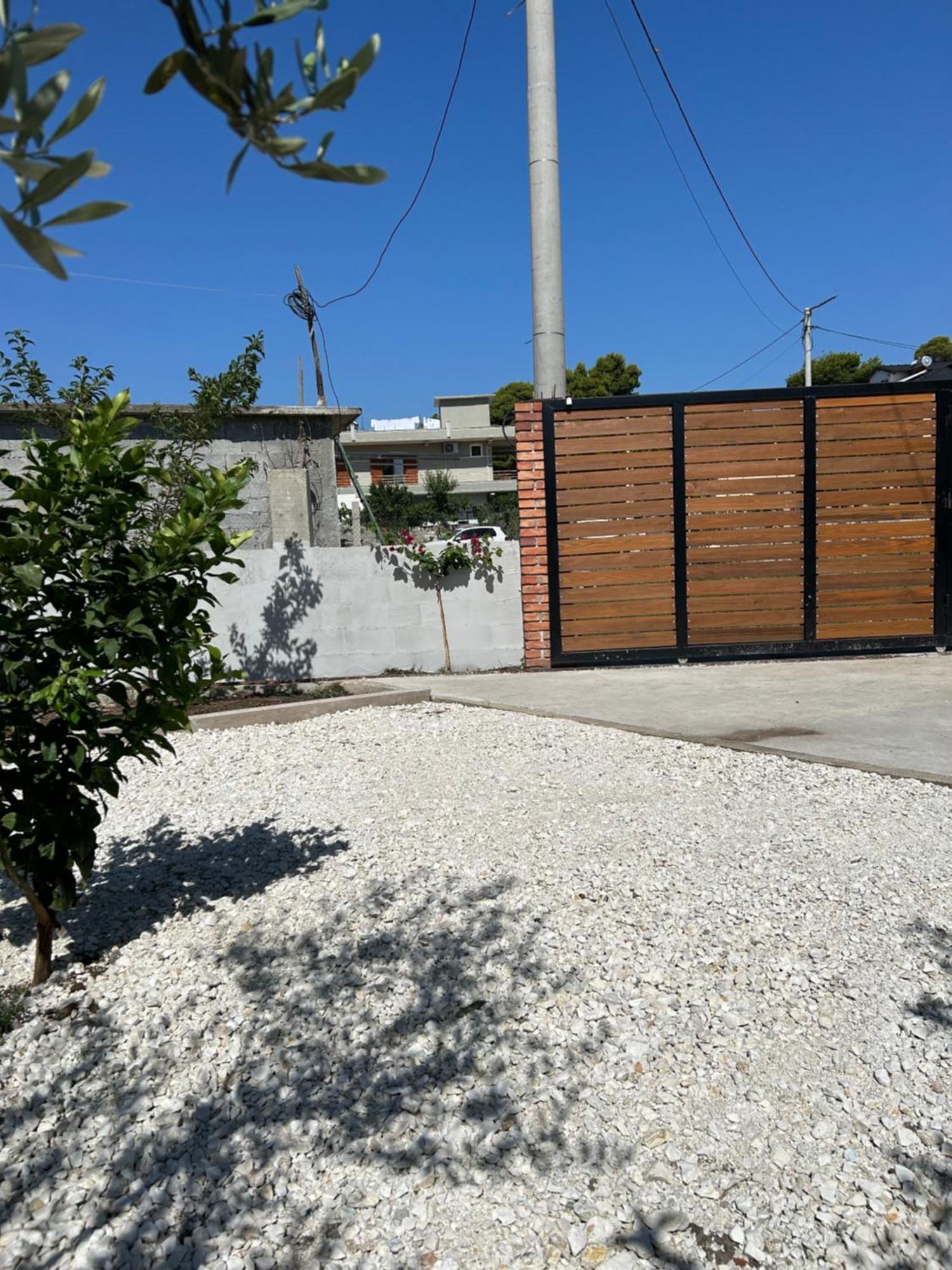 Vila Roan Vlore Bagian luar foto