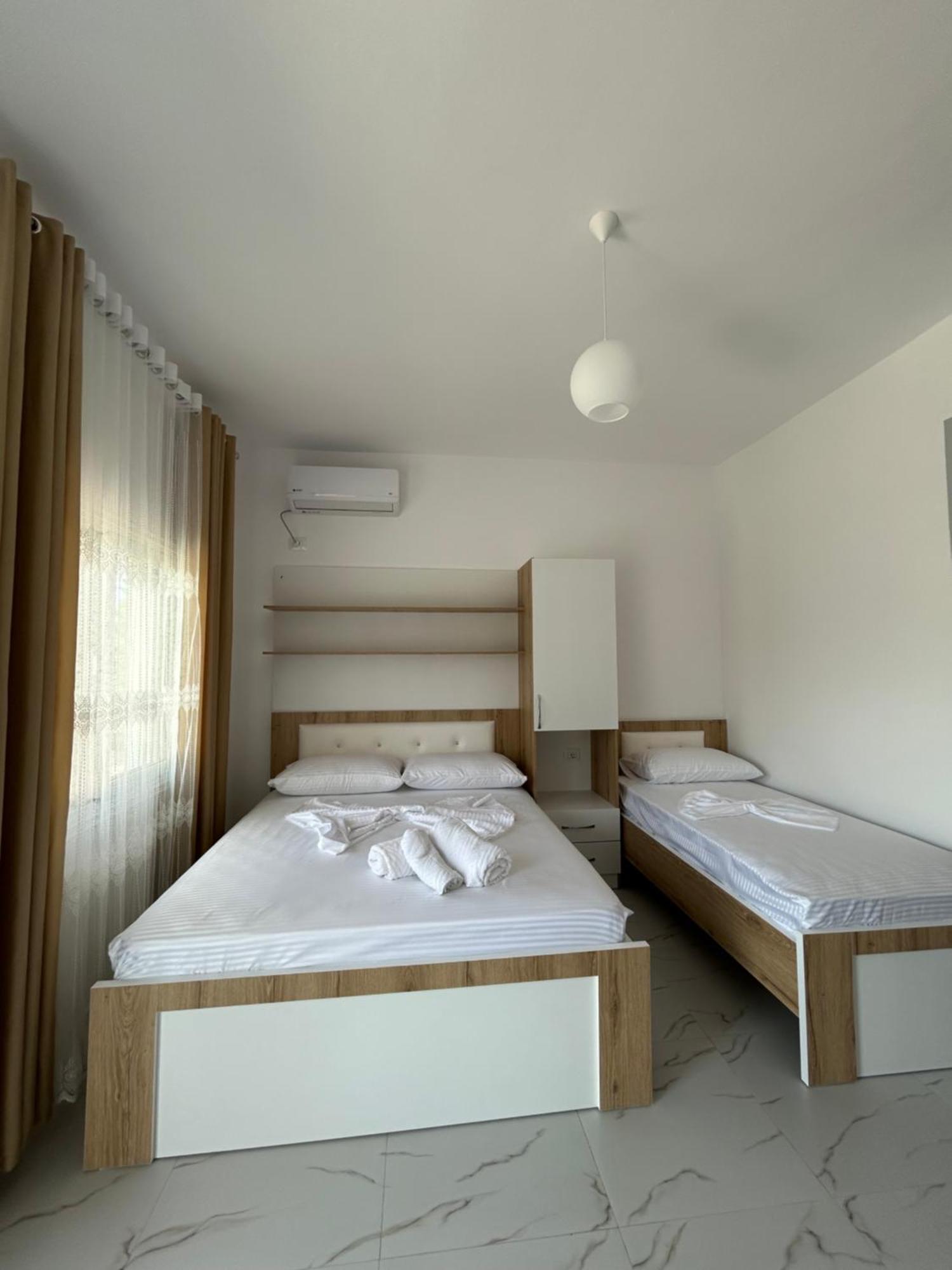 Vila Roan Vlore Bagian luar foto