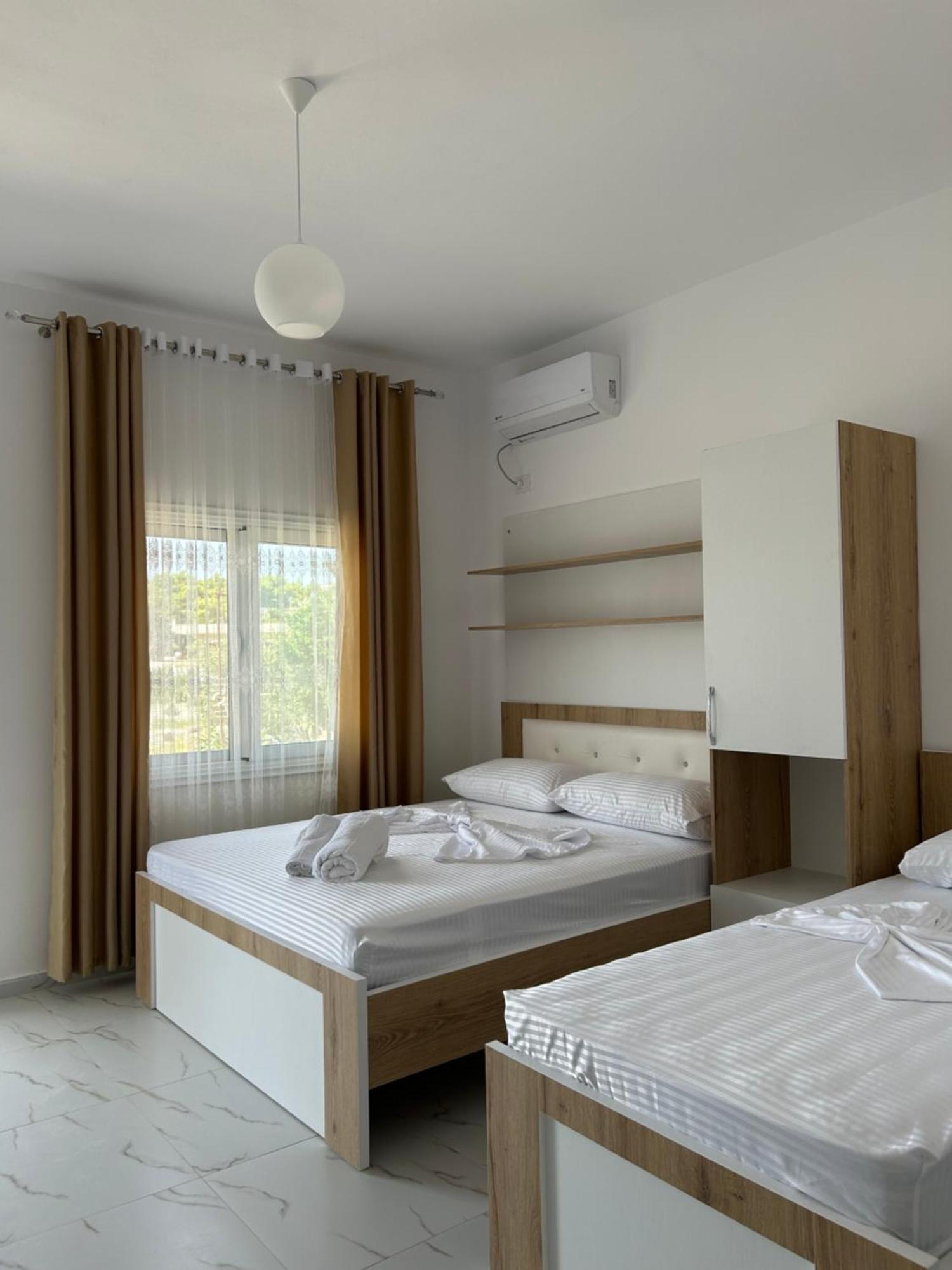 Vila Roan Vlore Bagian luar foto