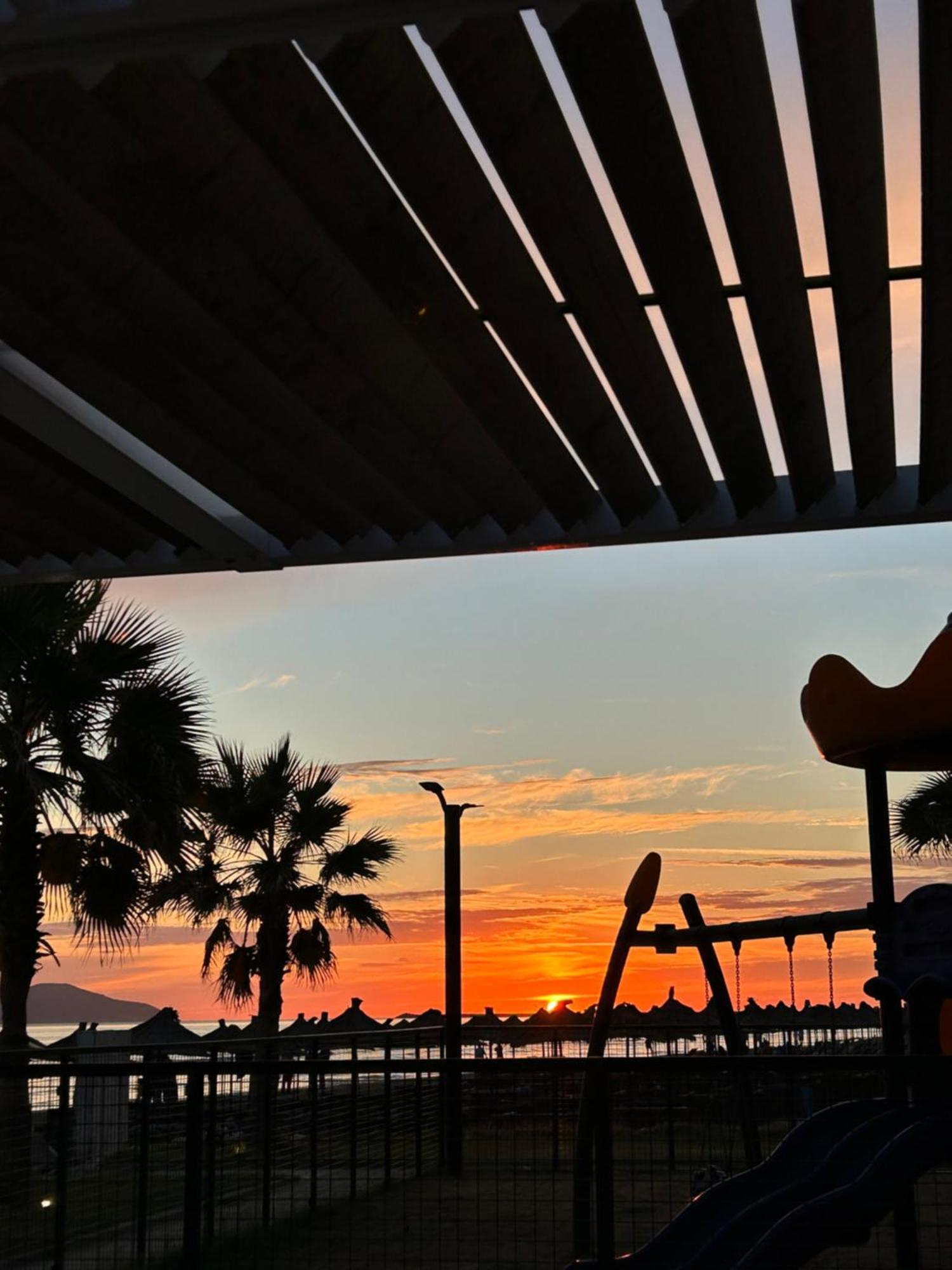 Vila Roan Vlore Bagian luar foto