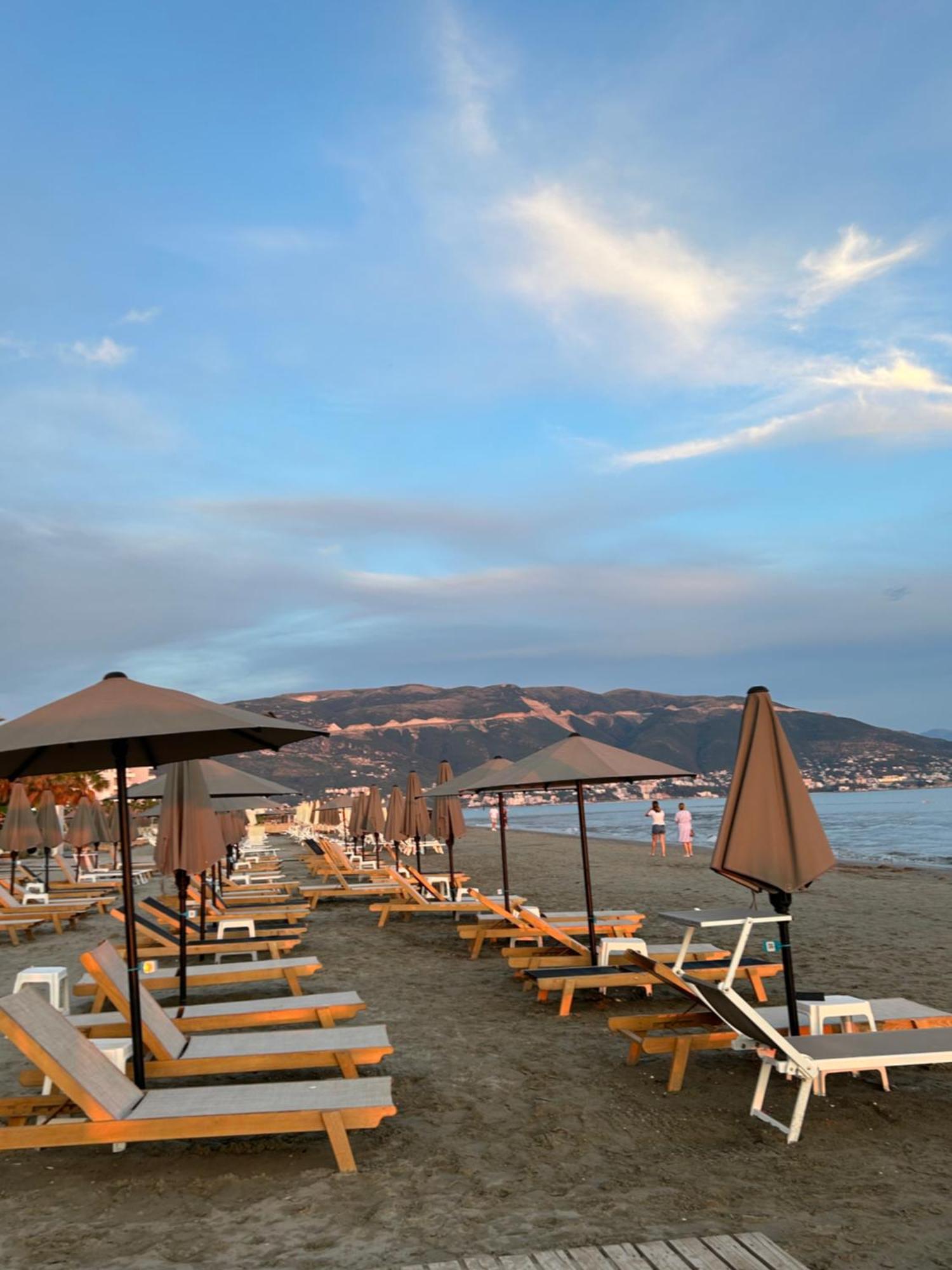 Vila Roan Vlore Bagian luar foto