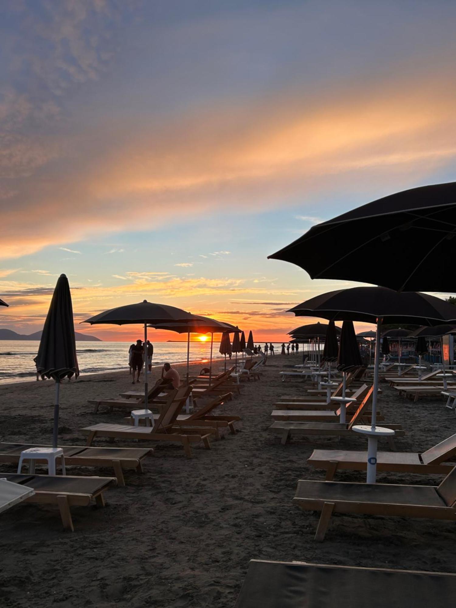 Vila Roan Vlore Bagian luar foto