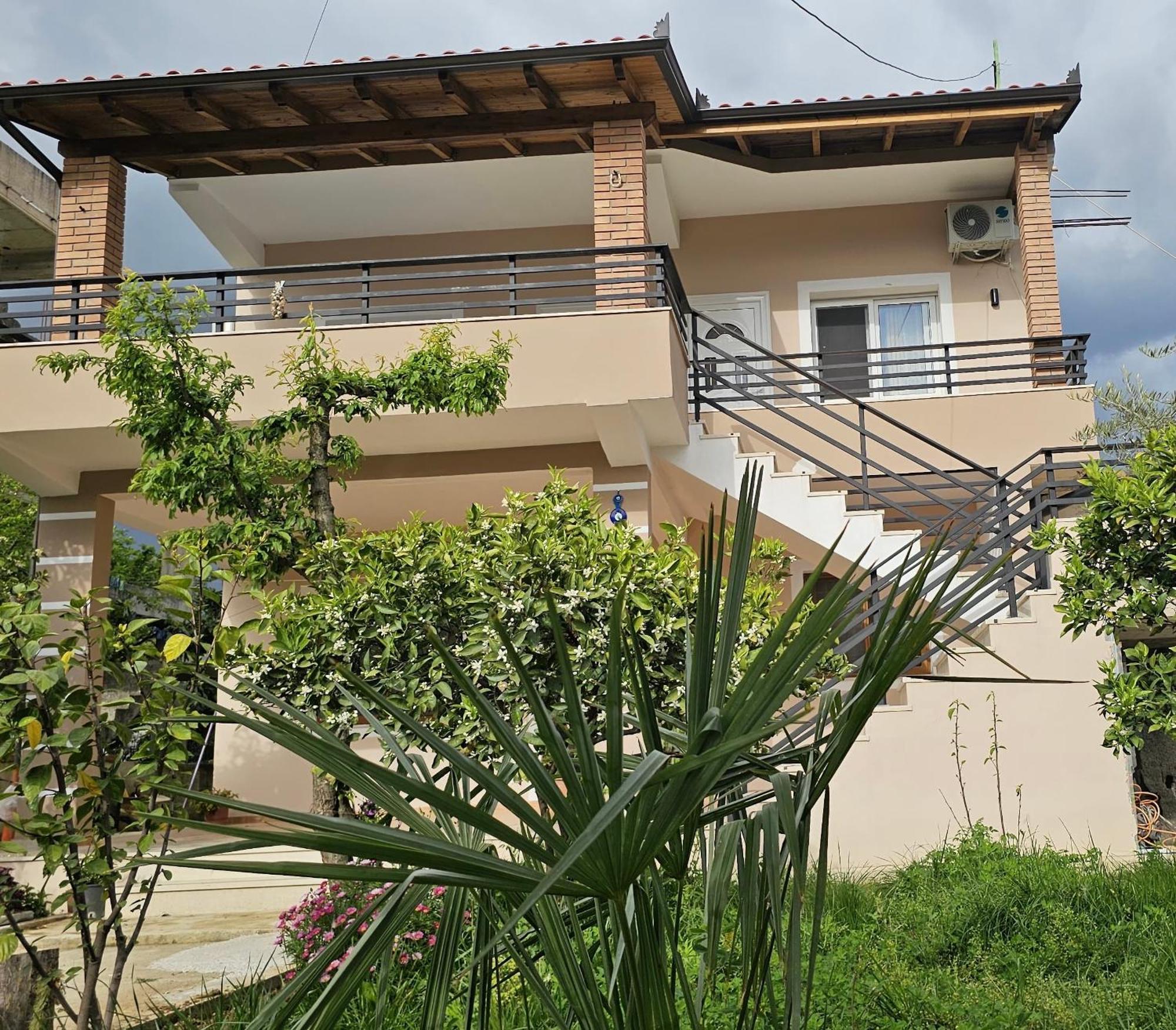 Vila Roan Vlore Bagian luar foto